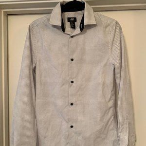 H&M Slim Fit Men’s Button Down Shirt